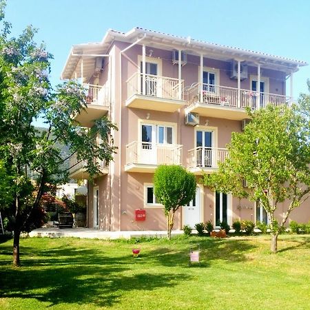 Elias Apartments นีดรี ภายนอก รูปภาพ